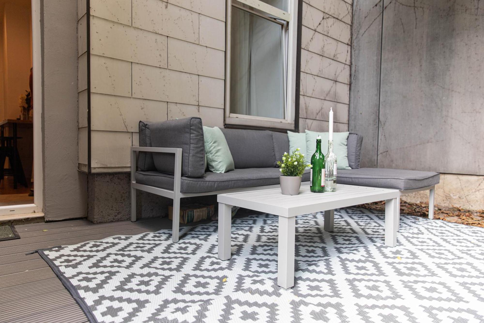 Spacious Apartment, 3 Min To U1 Reumannplatz Vienna Exterior photo